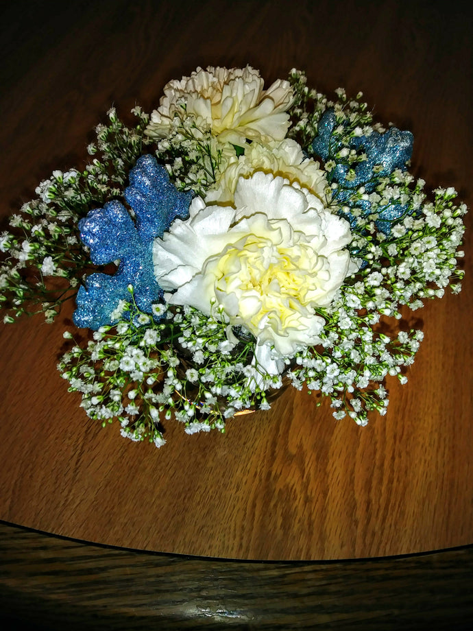 Simple Small Centerpieces